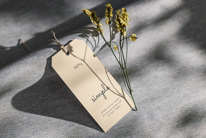 Label tag with dried flower mockup