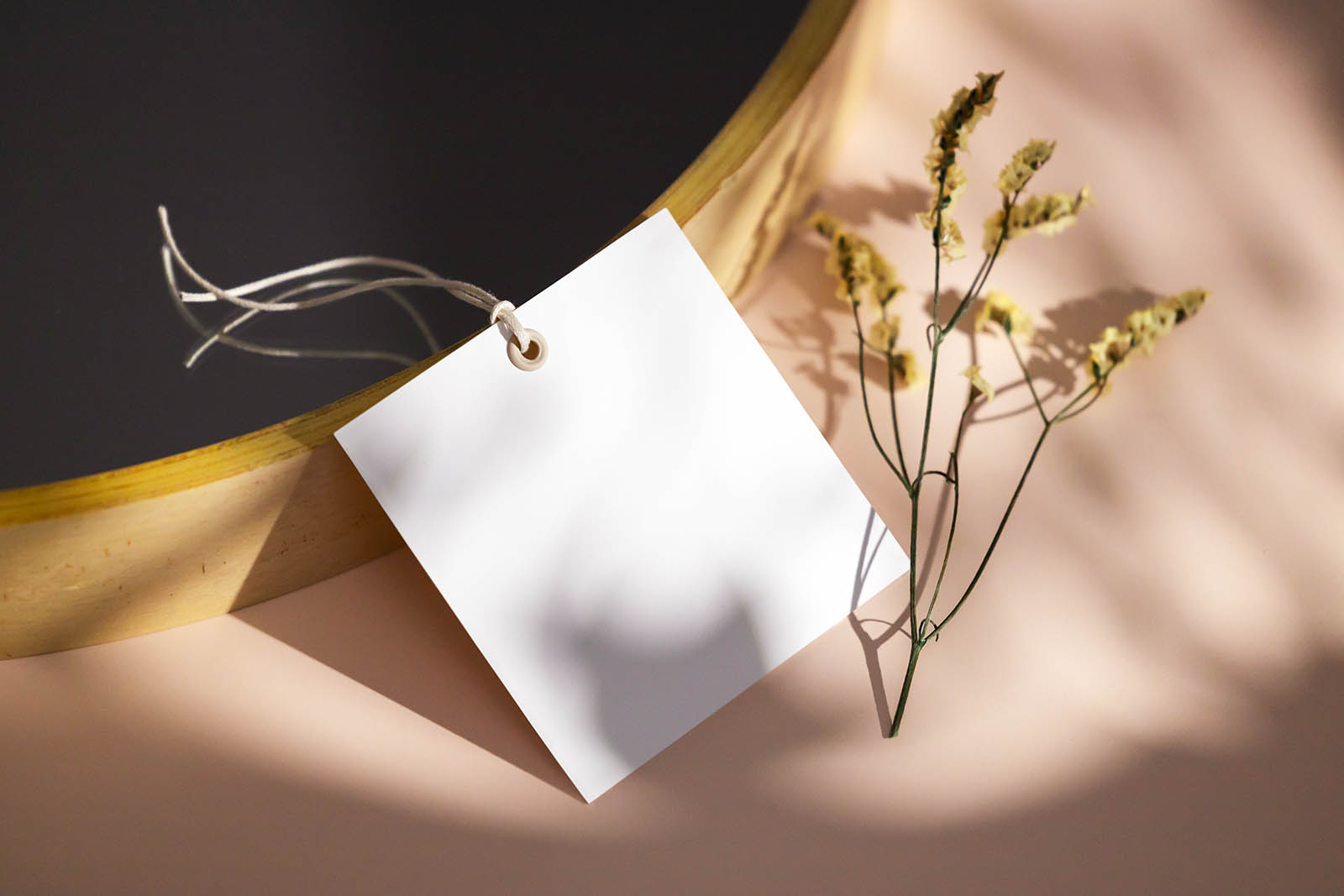 Square label tag mockup